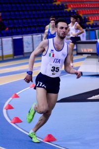 Alessandro Tomaiuolo runs on the track